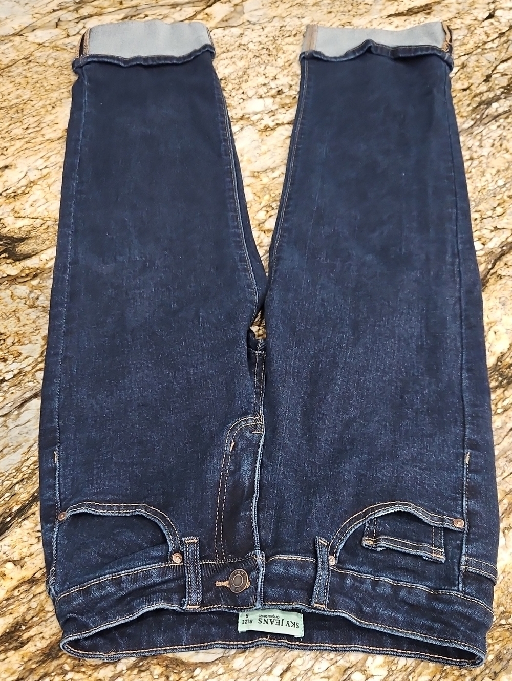 SKY JEANS Los Angeles Women's Dark Blue Cuffed Jeans Size 5 Inseam 26" Rise 9.5"